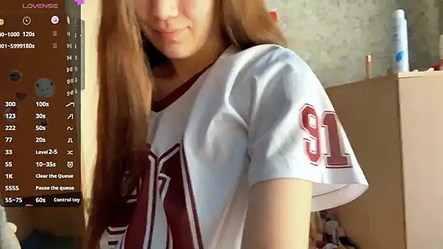 Cuteviola online show from 14, 4, 2026