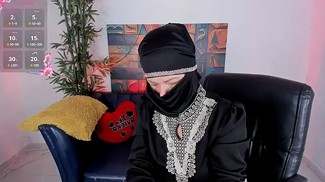 zahra isawii online show from 3, 10, 2025