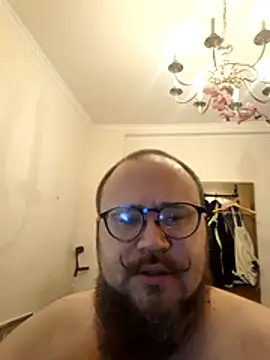 Snapshot of BIG-ALPI chatting on 7, 8, 2026 BIG-ALPI online show from 7, 8, 2026