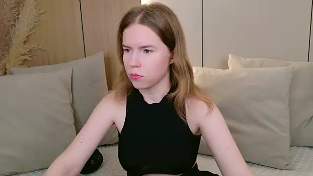 Snapshot of Alida_Brice chatting on 19, 7, 2026 Alida Brice online show from 19, 7, 2026