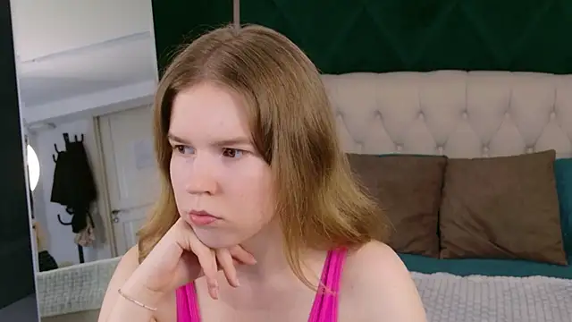 Snapshot of Alida_Brice chatting on 1, 7, 2026 Alida Brice online show from 1, 7, 2026