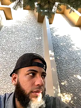 LeoPR00 online show from 18, 10, 2025