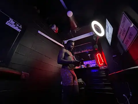 nymphoandthebeast69 online show from 17, 4, 2026