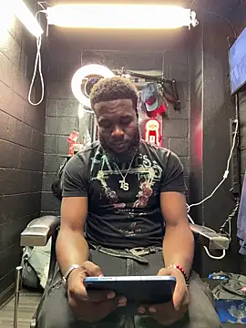 nymphoandthebeast69 online show from 15, 1, 2026