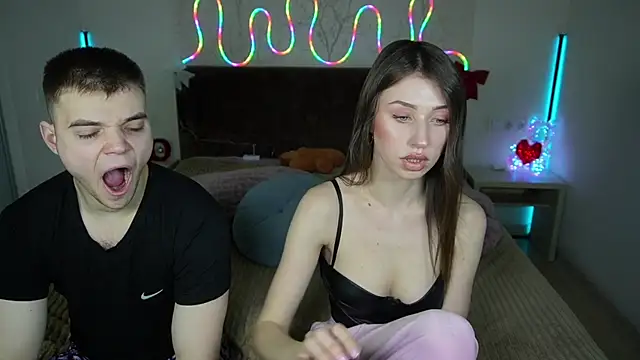 Vikki George online show from 21, 12, 2025