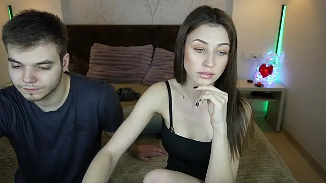 Vikki George online show from 20, 10, 2025