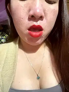 Luna-ass online show from 6, 1, 2026