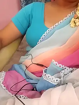 Snapshot of Tamil_Kayal_kutty chatting on 18, 9, 2025 Tamil Kayal kutty online show from 18, 9, 2025