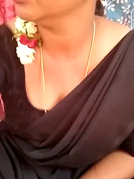 Snapshot of Tamil_Kayal_kutty chatting on 29, 9, 2025 Tamil Kayal kutty online show from 29, 9, 2025