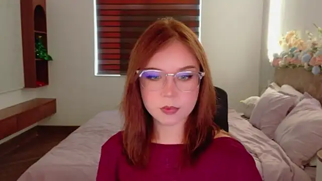 Snapshot of Lilith_Bonheur chatting on 28, 5, 2026 Lilith Bonheur online show from 28, 5, 2026