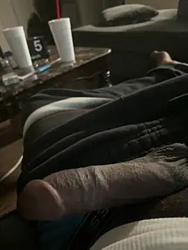 1HOEBOSS online show from 7, 3, 2026