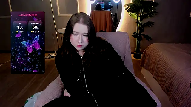 Selena Muse online show from 6, 11, 2025