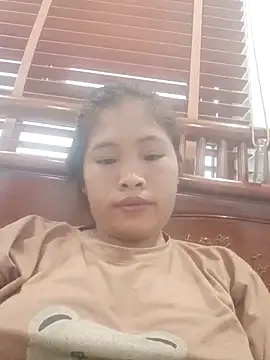 Snapshot of Luyen004 chatting on 14, 10, 2025 Luyen004 online show from 14, 10, 2025