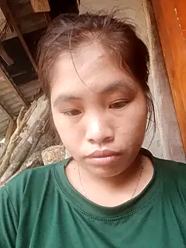 Snapshot of Luyen004 chatting on 23, 9, 2025 Luyen004 online show from 23, 9, 2025