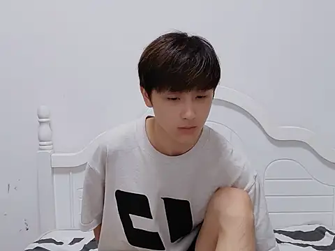 Snapshot of xiaoyi2563 chatting on 15, 9, 2025 xiaoyi2563 online show from 15, 9, 2025