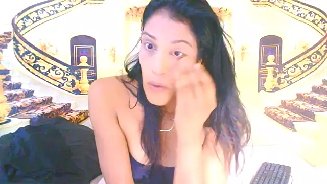 IndianSexcSmyle online show from 13, 4, 2026