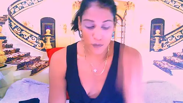 IndianSexcSmyle online show from 22, 4, 2026