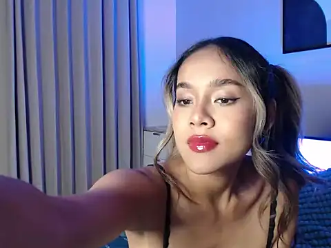 Snapshot of lilypeachxx chatting on 15, 5, 2026 lilypeachxx online show from 15, 5, 2026