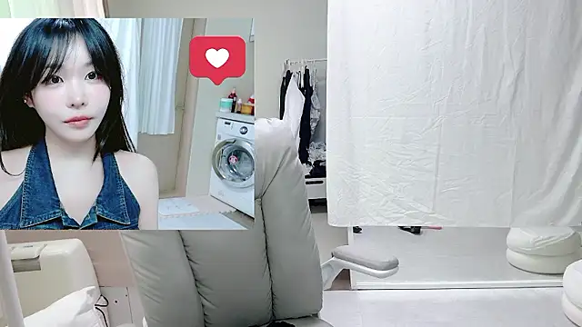 Snapshot of lengiiiii chatting on 30, 9, 2025 lengiiiii online show from 30, 9, 2025