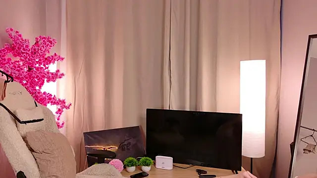 Flirty lee online show from 27, 10, 2025