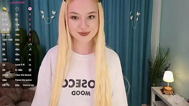 Flirty lee online show from 13, 9, 2025