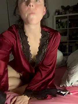 Snapshot of Mia_Winters chatting on 29, 10, 2025 Mia Winters online show from 29, 10, 2025