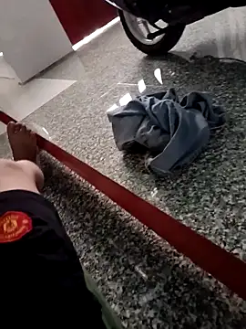 Snapshot of tailua05 chatting on 12, 4, 2026 tailua05 online show from 12, 4, 2026