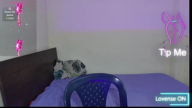 SabrinaSalazar11  online show from 11, 10, 2025