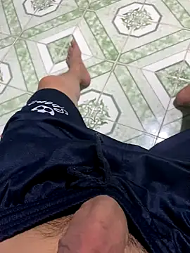 Snapshot of vila25cm chatting on 12, 11, 2025 vila25cm online show from 12, 11, 2025