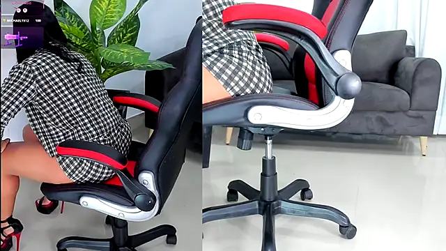 MIA HERNANDEZ HOT online show from 7, 11, 2025