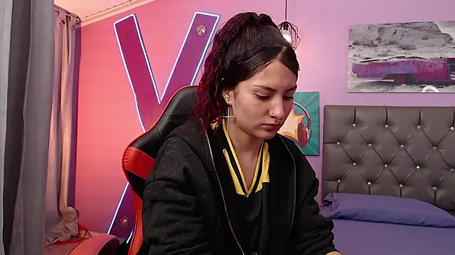 Sabriinaa Foxx online show from 27, 10, 2025