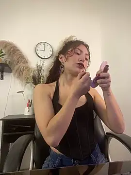 Snapshot of Sabriinaa_Foxx chatting on 30, 4, 2026 Sabriinaa Foxx online show from 30, 4, 2026