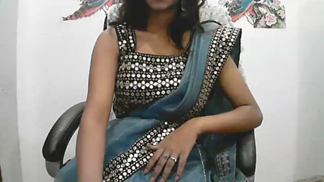 Snapshot of short_girl_ chatting on 22, 7, 2026 short girl online show from 22, 7, 2026
