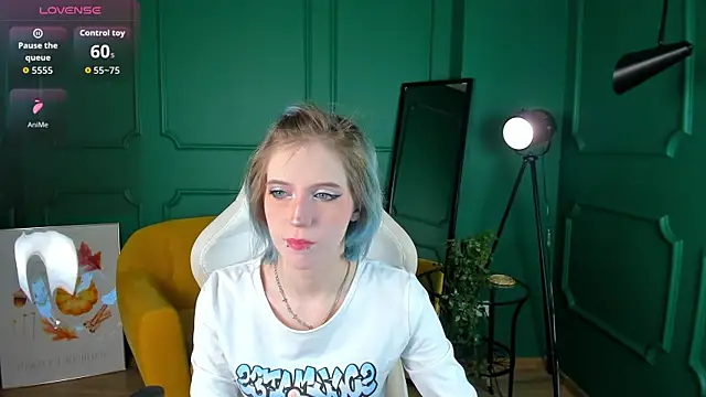 MorgyAsuna  online show from 15, 10, 2025