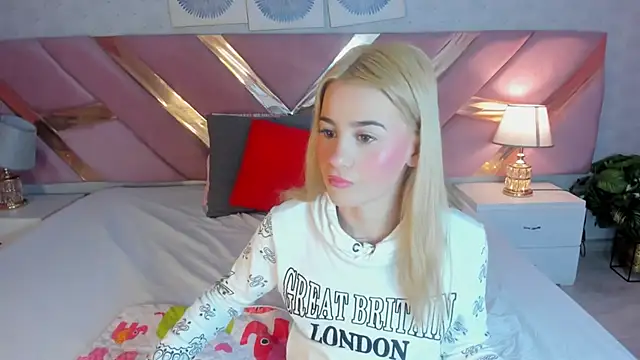 ChloeLaurentt online show from 21, 12, 2025