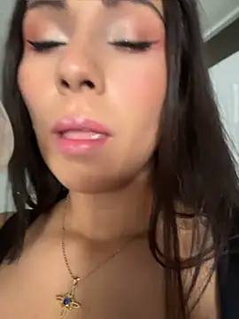 Nicol X online show from 28, 4, 2026