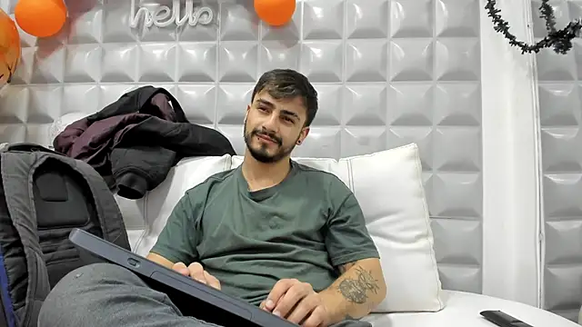 Snapshot of Jack_Daniel__ chatting on 21, 10, 2025 Jack Daniel online show from 21, 10, 2025