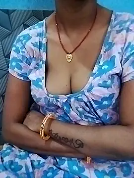 Snapshot of Sexy-Pinky chatting on 7, 10, 2025 Sexy-Pinky online show from 7, 10, 2025