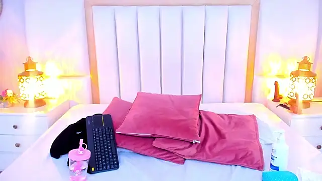 LaylaaDoll online show from 11, 6, 2026