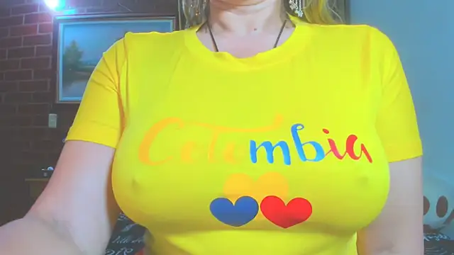 LatinaMature  online show from 8, 6, 2026
