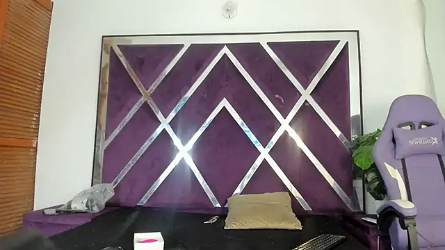 angelkyraasm online show from 28, 2, 2026