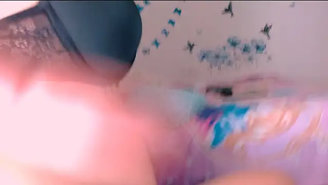 19sweetsofiaverydirty online show from 25, 9, 2025