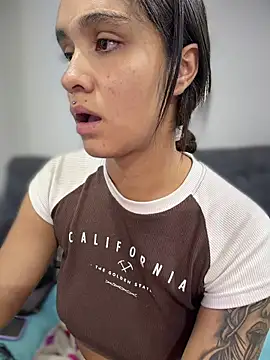 Isabella-Teen online show from 15, 3, 2026