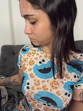 Isabella-Teen online show from 8, 1, 2026