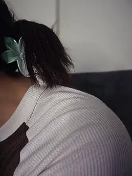 Isabella-Teen online show from 11, 3, 2026