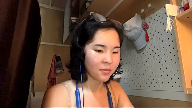 Snapshot of JennyCarpenter chatting on 24, 5, 2026 JennyCarpenter online show from 24, 5, 2026
