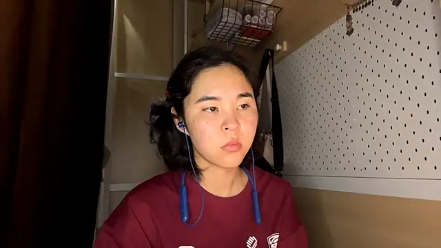 Snapshot of JennyCarpenter chatting on 28, 4, 2026 JennyCarpenter online show from 28, 4, 2026