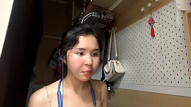 Snapshot of JennyCarpenter chatting on 25, 5, 2026 JennyCarpenter online show from 25, 5, 2026