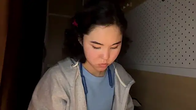 JennyCarpenter online show from 4, 4, 2026