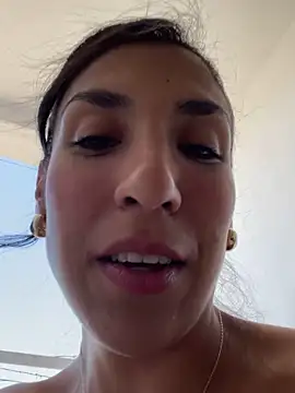 MaddyX   online show from 26, 11, 2025